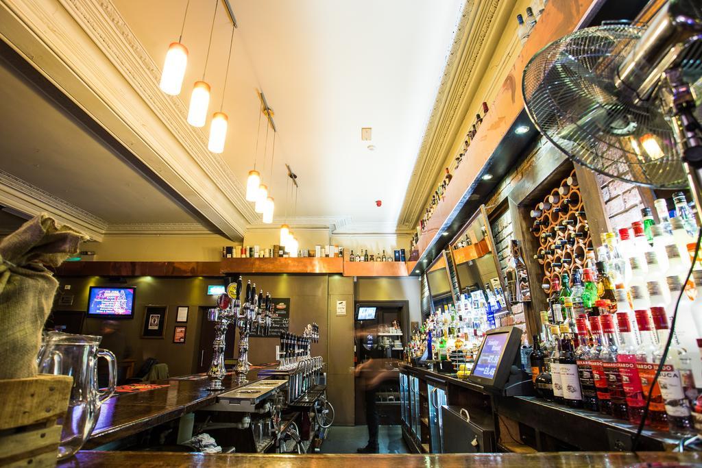The Duke Of Edinburgh Hotel & Bar Barrow-in-Furness Exteriér fotografie
