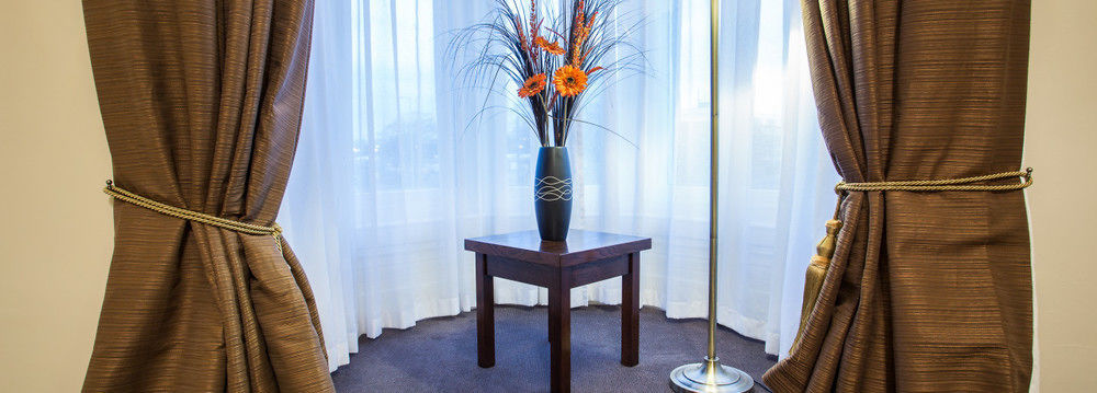 The Duke Of Edinburgh Hotel & Bar Barrow-in-Furness Exteriér fotografie