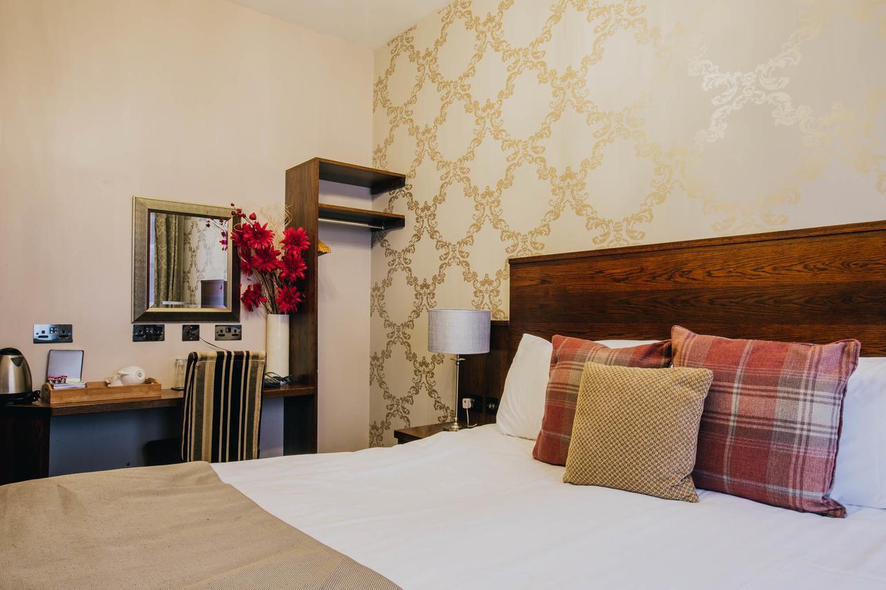 The Duke Of Edinburgh Hotel & Bar Barrow-in-Furness Exteriér fotografie